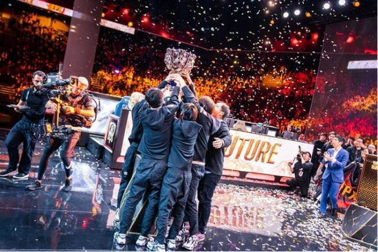 LCP赛区三号种子卡萨晋级S赛全球总决赛，BO5全败暴露团队隐患